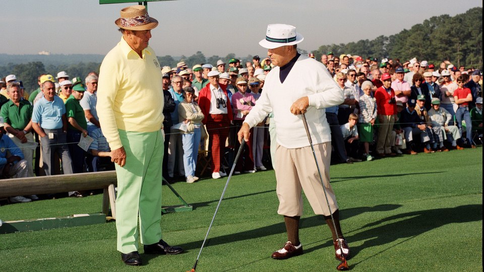 1963: Mit Jock Hutchison und Fred McLeod treten in Augusta erstmals die Honorary Starter an. Später übernehmen weitere Golflegenden (Im Bild: Sam Snead und Gene Sarazen). | © Augusta National/Getty Images