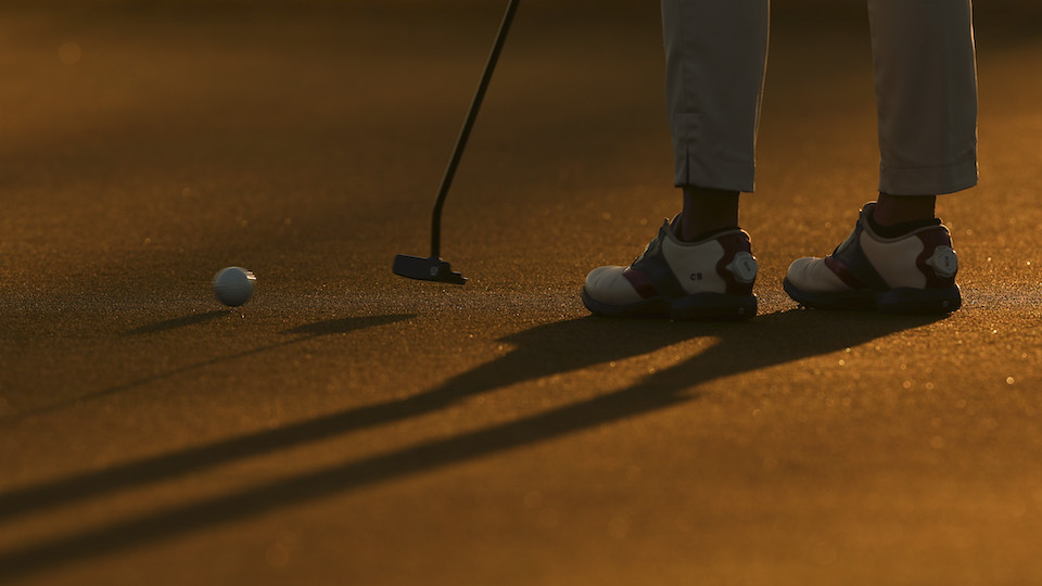 Ein erfolgreicher Einstieg in den Golfsport ist gar nicht schwierig – es gibt nur ein paar Dinge zu beachten. 