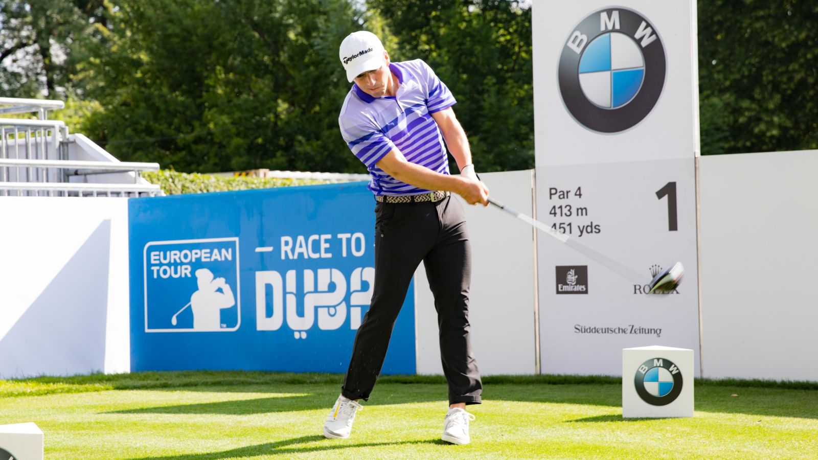 Mit Philipp Lahm gibt es einen weiteren Ex-Nationalmannschaftskapitän, der gerne golft. Immer auch gerne beim Pro-Am zur BMW International Open in Eichenried. © Stefan Heigl/BMW