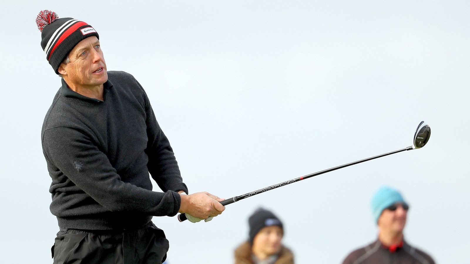 Hollywood-Star am Tee: Golf ist das Lieblings-Hobby des Engländers Hugh Grant. © Getty Images