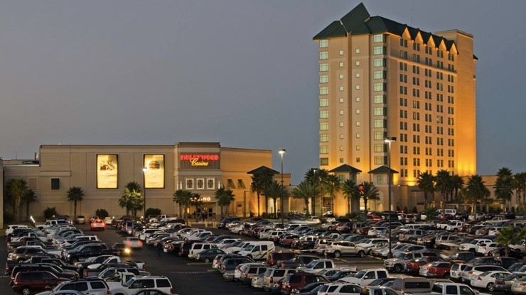 Auf dem Parkplatz des Hollywood Casinos im US-Bundesstaat Mississippi soll es zum kuriosen Angriff mit dem Nasenbiss gekommen sein. © Hollywood Casino Gulf Coast