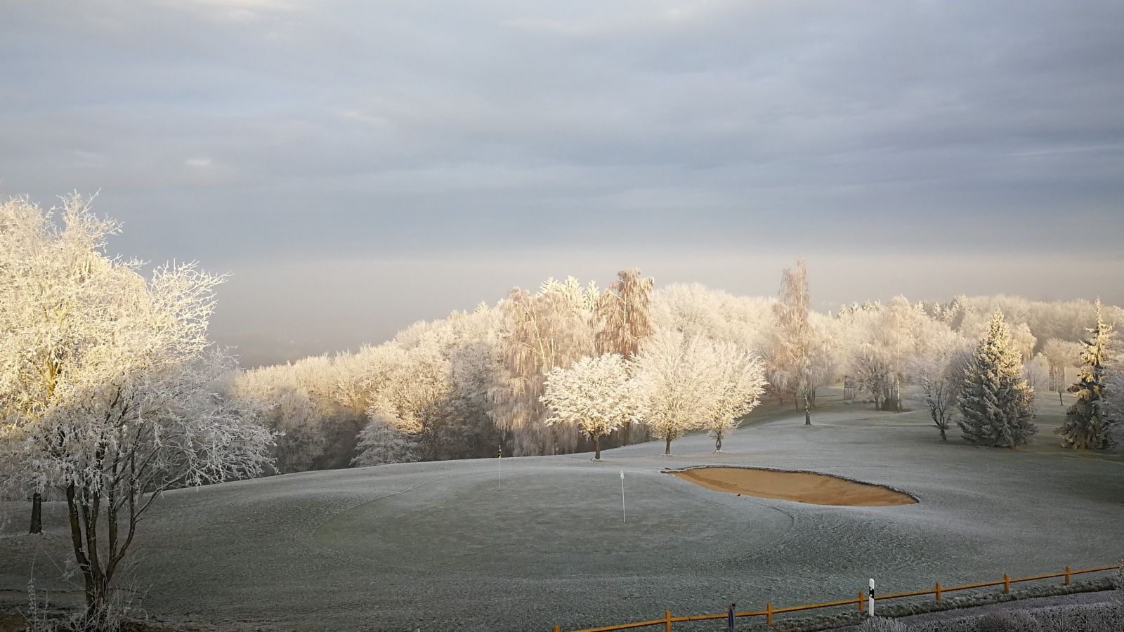 Strenger Frost hat Deutschlands Golfanlagen fest im Griff.
