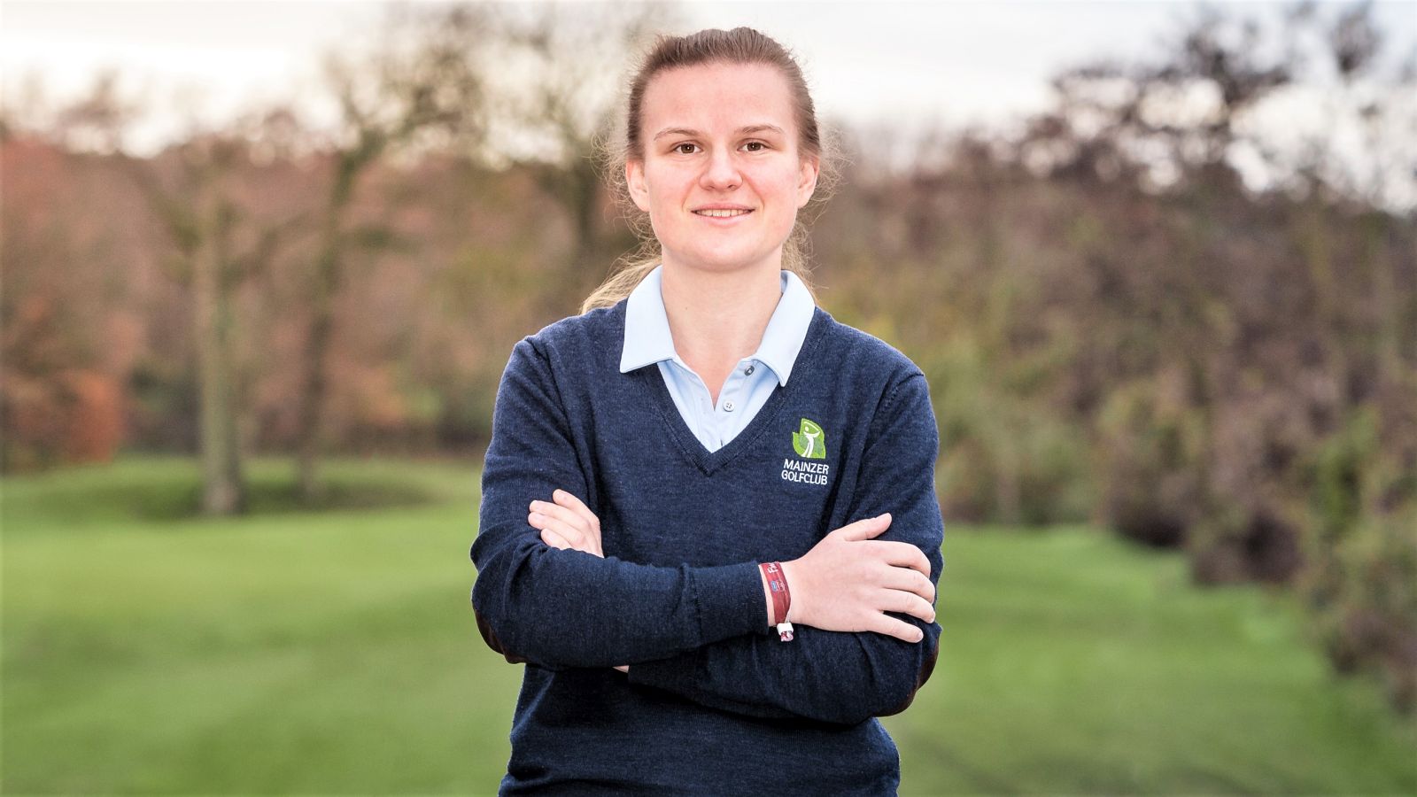 Golf ist ihr Leben: Jana Böttcher (23), Jugendkoordinatorin und Kapitänin der Damenmannschaft im Mainzer GC. © Privat