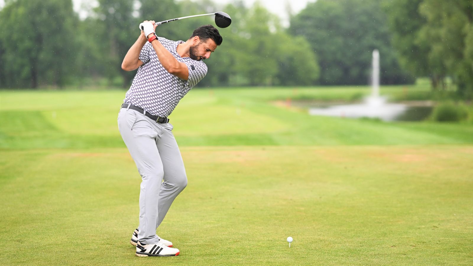 Der Golfer Claudio Pizarro möchte am liebsten noch in diesem Jahr einstellig werden.