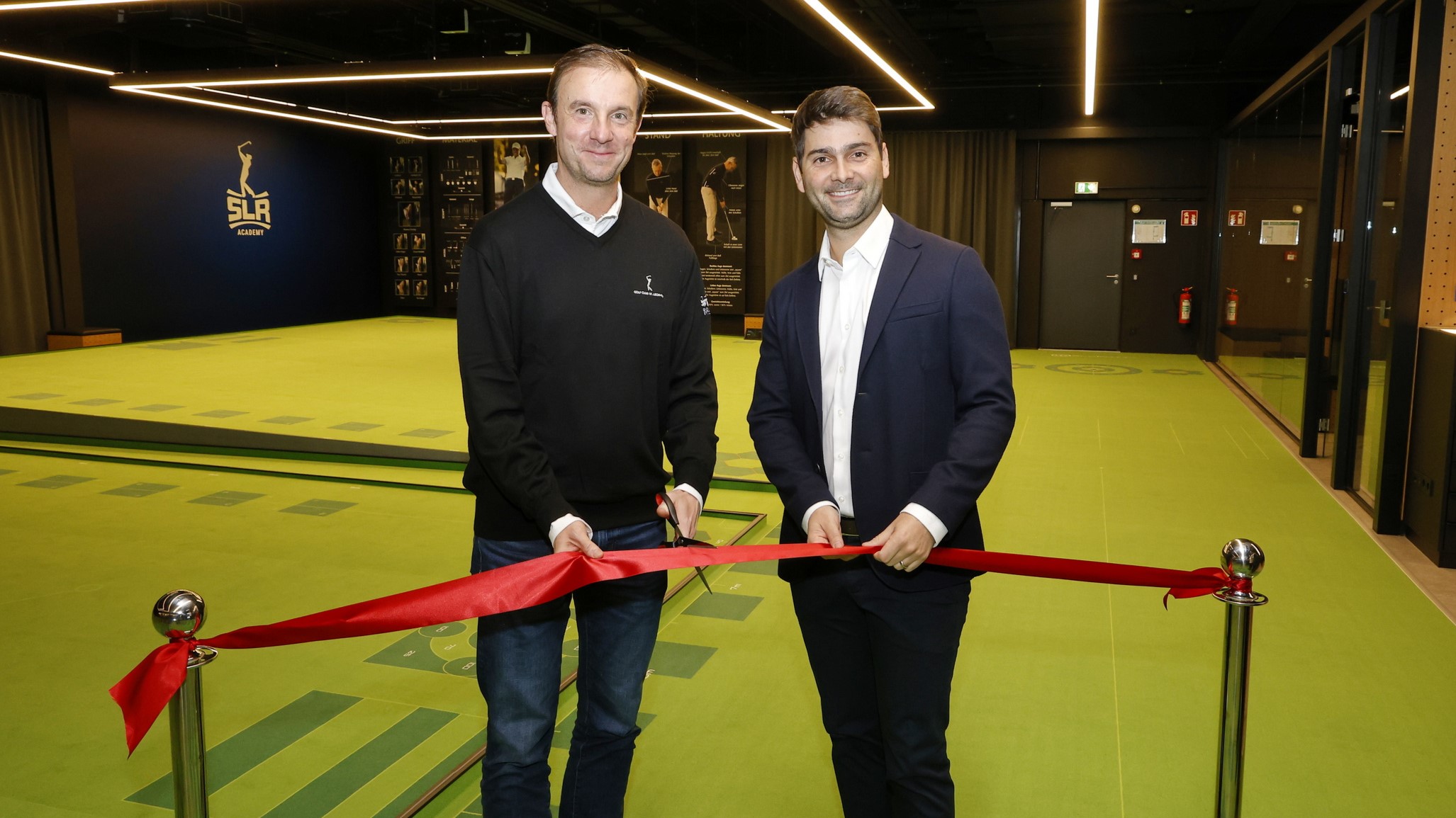 Neueröffnung des Putt Analyse & Performance Centers mit SLR-Präsident Daniel Hopp (l.) und Clubmanager Moritz Lampert