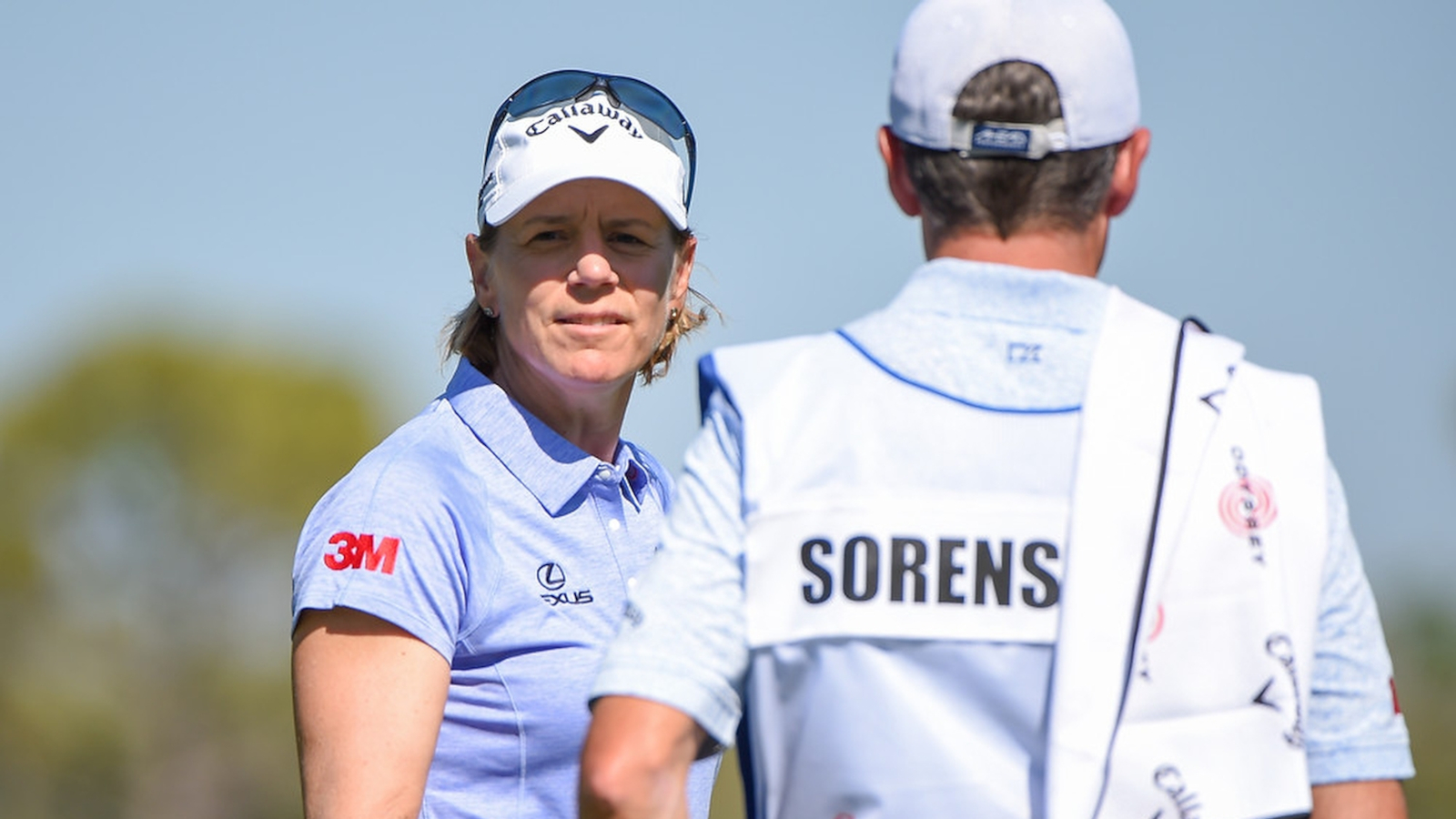 Annika Sörenstam erklärte ihren Ball wegen Unkenntnis über das Regelwerk für unspielbar. © golfsupport.nl/Ken Murray/ism