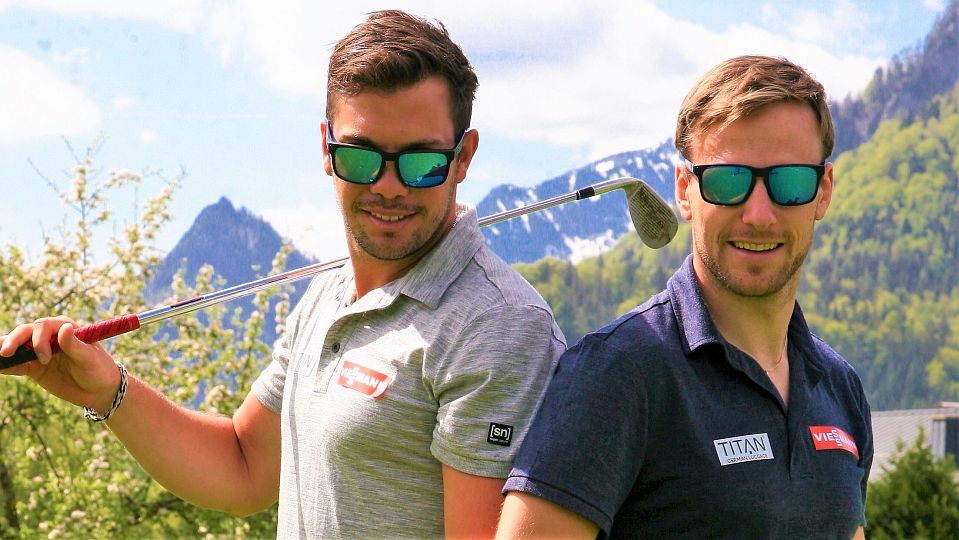 Cooles Duo: Die Rennrodler Tobias Wendl (l.) und Tobias Arlt sind mehrfache Olympiasieger und leidenschaftliche Golfer. In Peking gehören sie im Doppelsitzer zu den Favoriten. © Franz Hübner