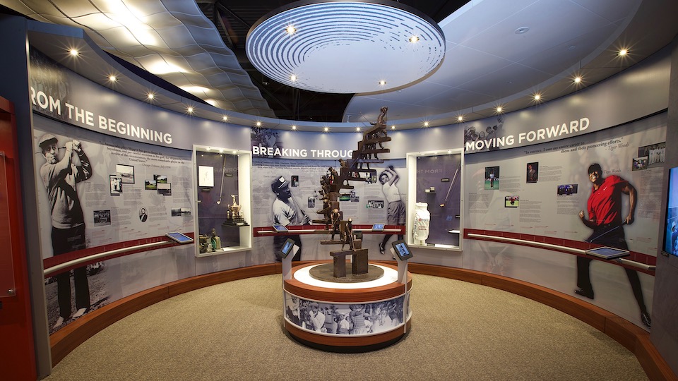 Zeitreise: Auch eine Ausstellung über die Geschichte des Golfsports erwartet Sie. | © World Golf Hall of Fame