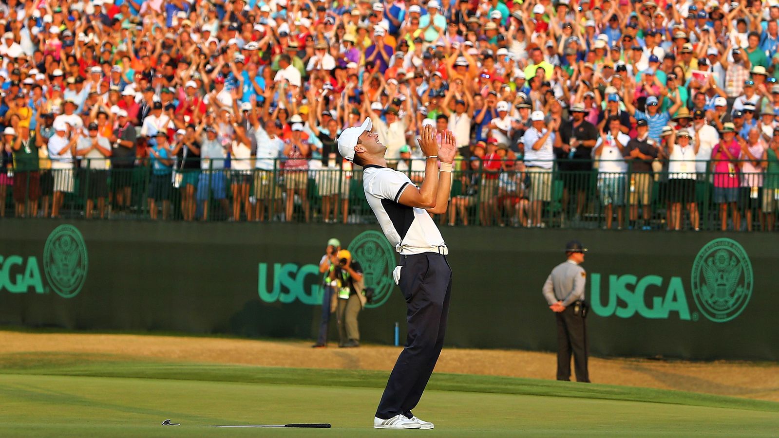 Der Moment des Sieges: Martin Kaymer nach seinem letzten Putt bei der US Open 2014 im Pinehurst Resort.